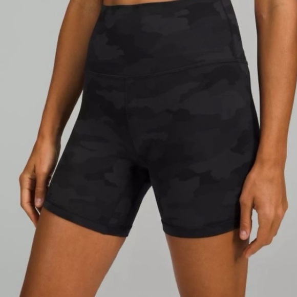 Lululemon biker shorts - Picture 1 of 5